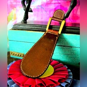 RARE Vintage GUCCI Leather SHOE HORN Personal Wardrobe Shoe Accessory Decor GG